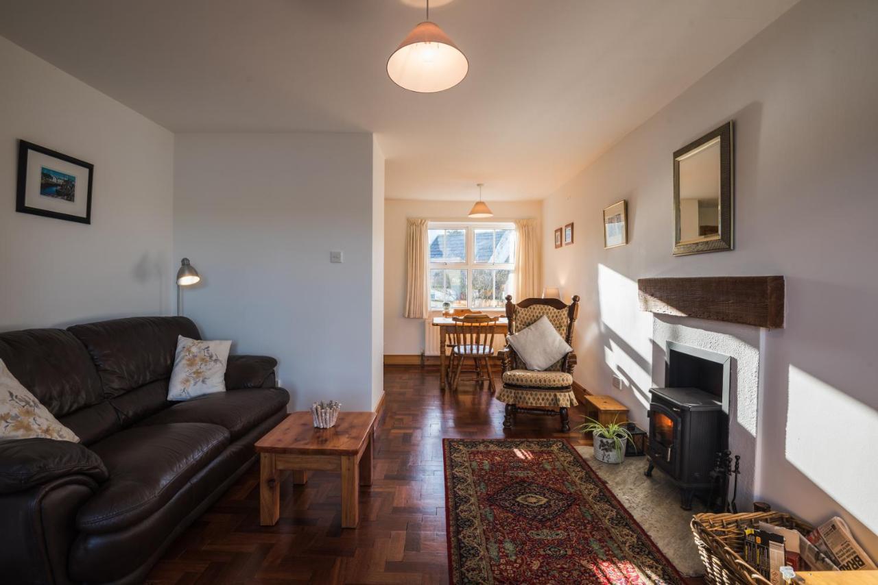 Holiday home Beautiful Sea Views And Fireplace In